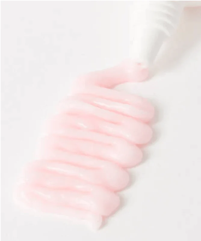 HOLIKA HOLIKA - Less On Skin Redness Calming CICA Balm 40ml - Image 5